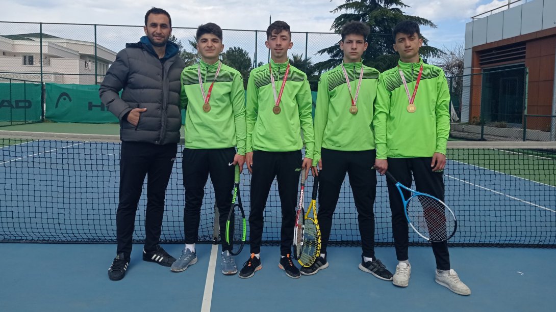 Okul Spor Faaliyetleri Tenis Gençler Grup Yarışmalarında Hanönü Çok Programlı Anadolu Lisesi Öğrencilerinden Büyük Başarı